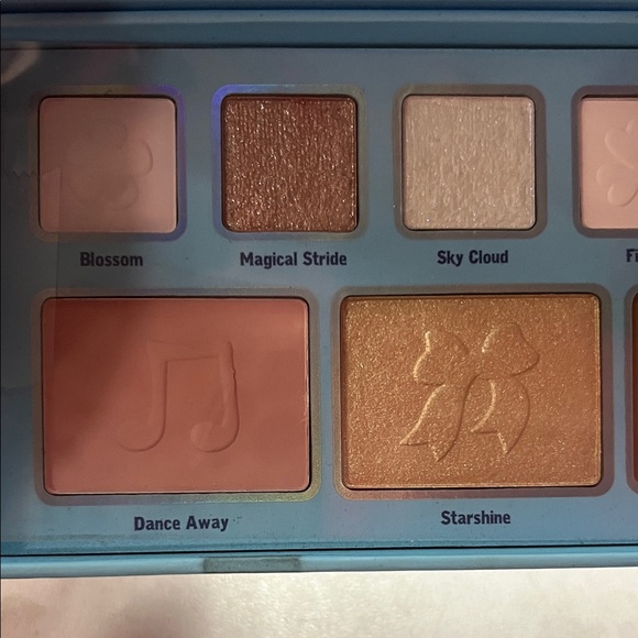 My Little Pony Lost in the Clouds Shadow and Face Palette - Picture 3 of 5